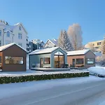 Urban Aurora Minihouse Апартаменты *