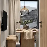Urban Aurora Minihouse Апартаменты
