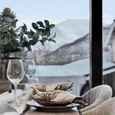 Modern And Compact With Parking Apartment Tromso