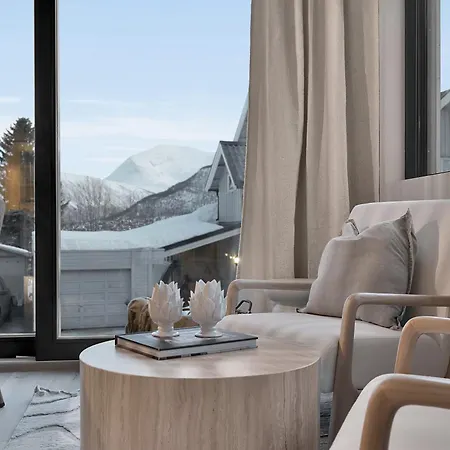 Modern And Compact With Parking Tromso