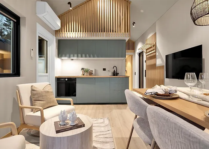 Urban Aurora Minihouse *